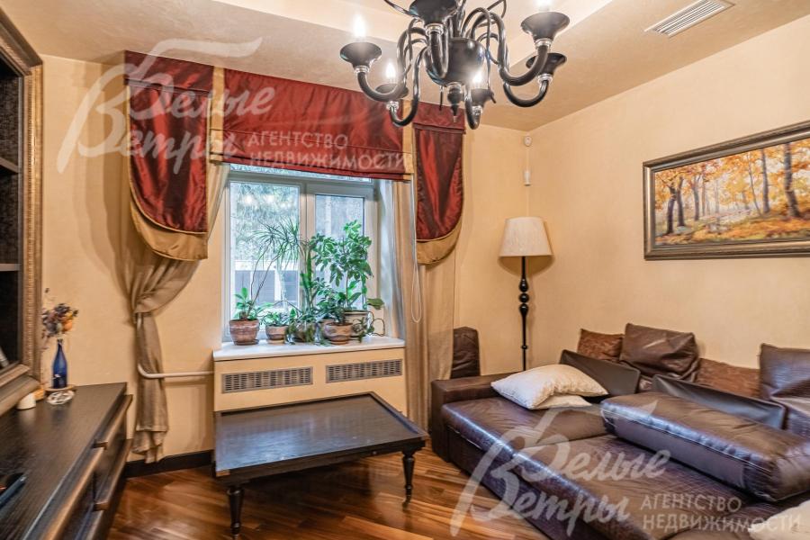 Просторный кабинет 15 кв.м