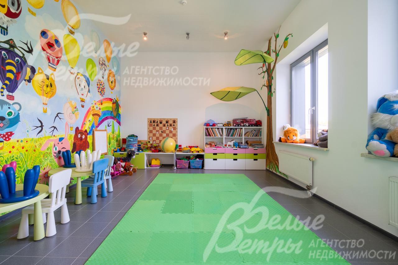 Детский центр на территории поселка Варварино Эко