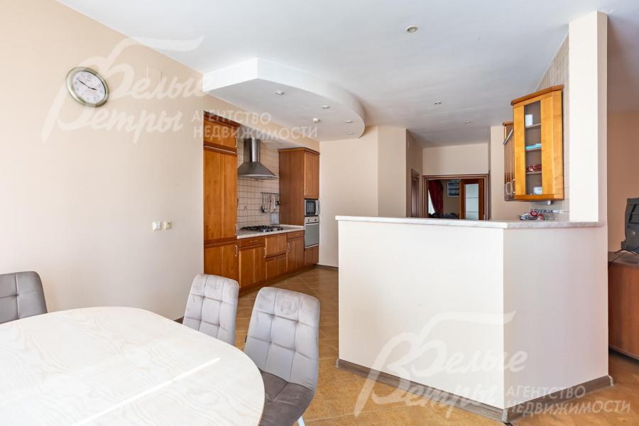 Зона столовой.