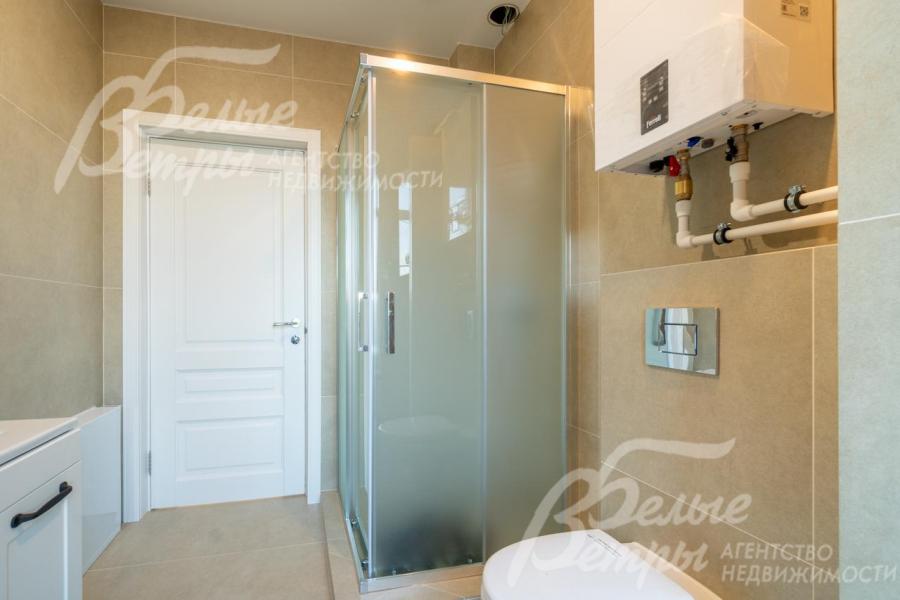 В санузлах керамогранит Kerama marazzi (Италия)