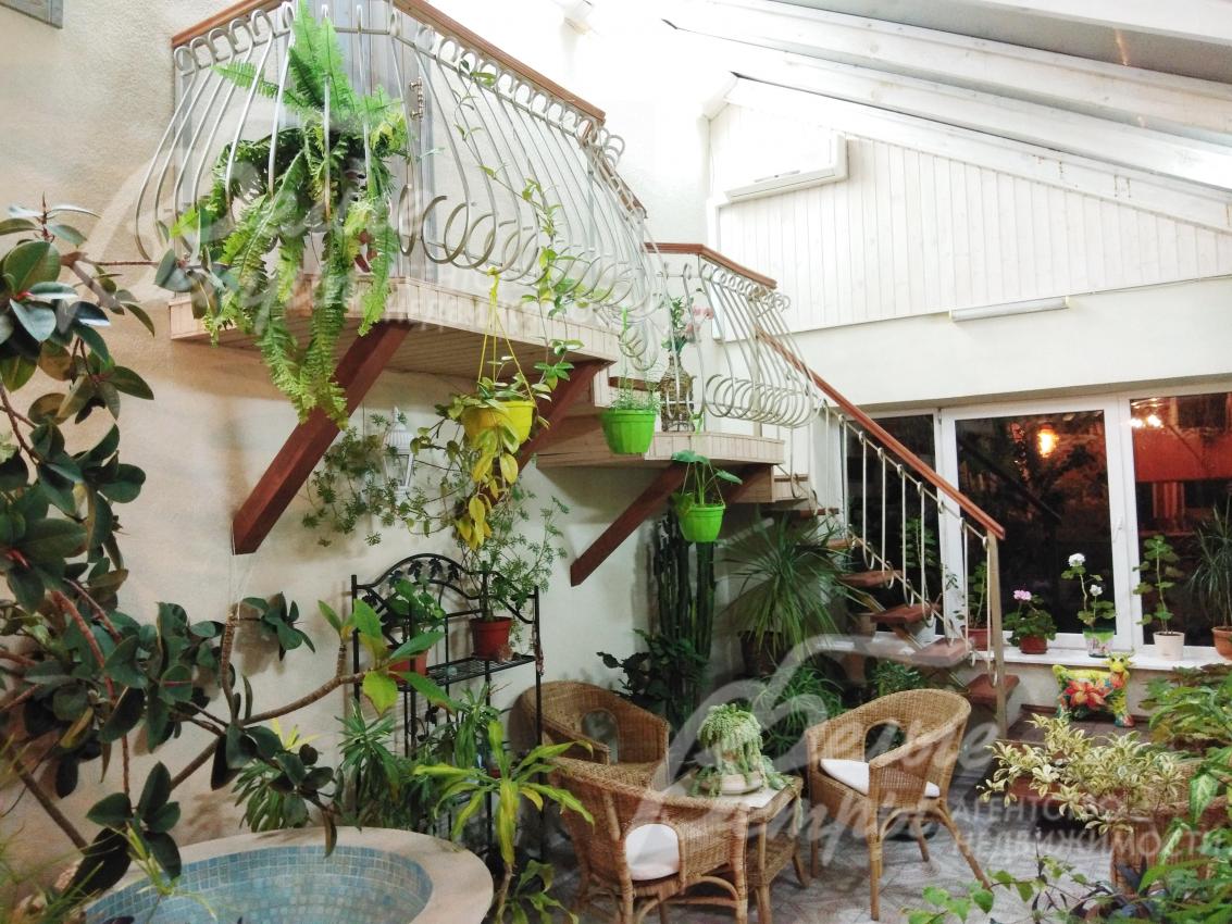 Итальянский дворик