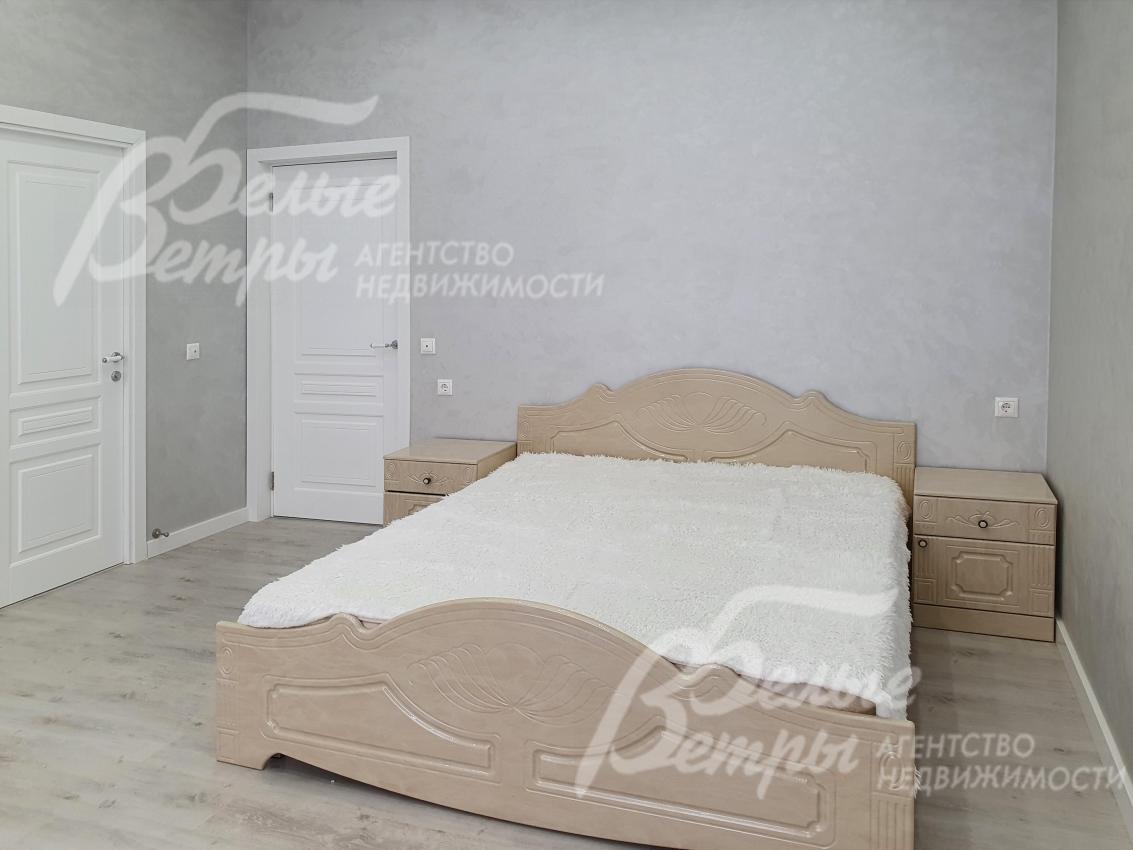 Спальный гарнитур в мастер-спальне