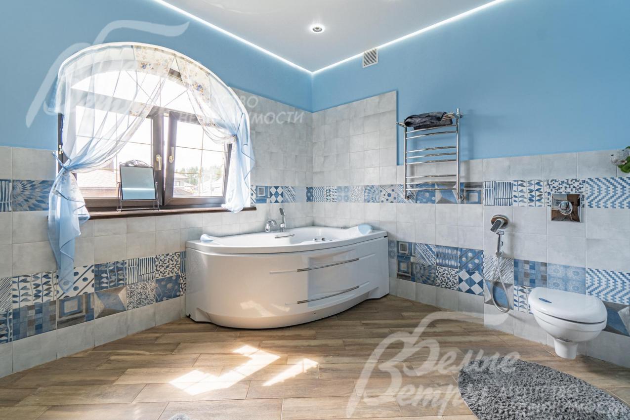 Санузел с ванной на втором этаже