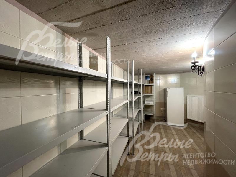 Кладовая в цокольном этаже