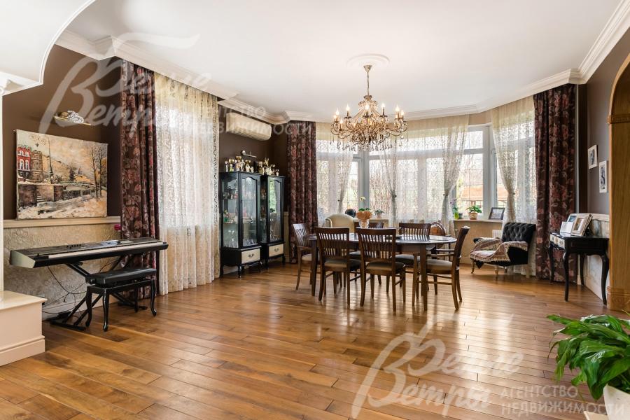 Отделка и мебель в классическом стиле