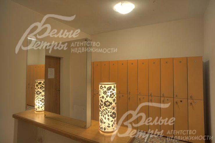 Раздевалка в клубном доме в поселке Варварино Эко