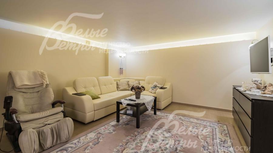 Комната отдыха 23,5 кв.м в цокольном этаже