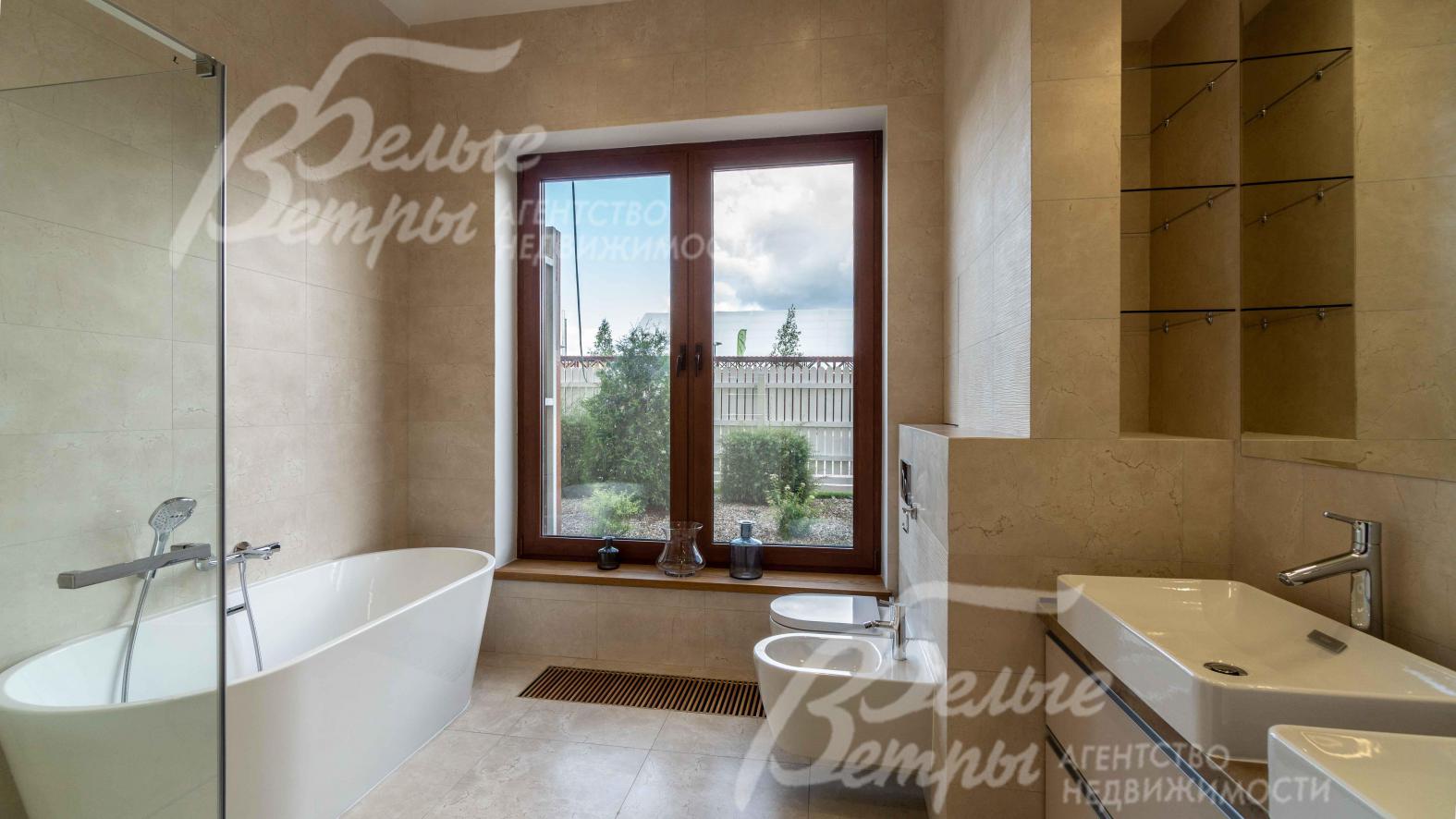 В квартире 4 санузла