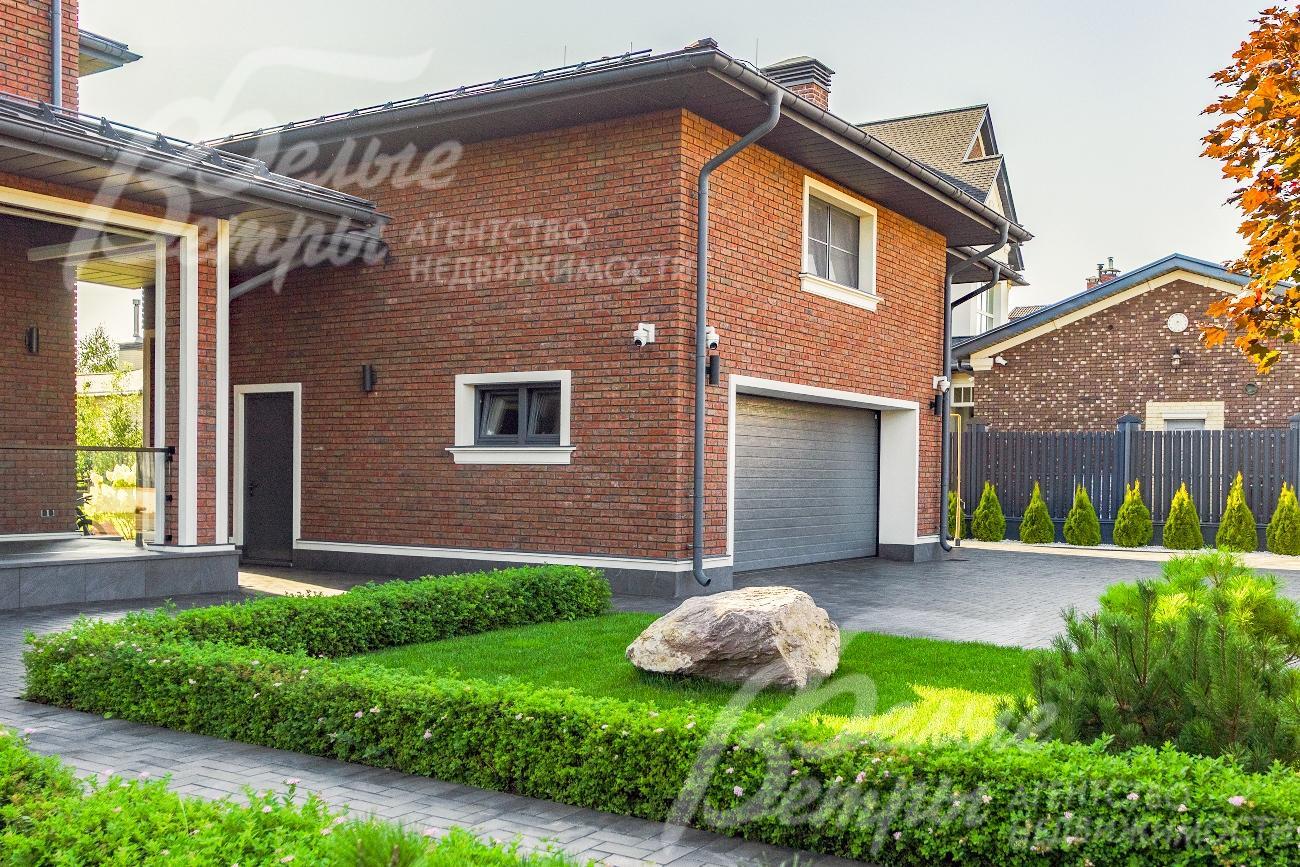 Гараж на 2 авто с квартирой для персонала