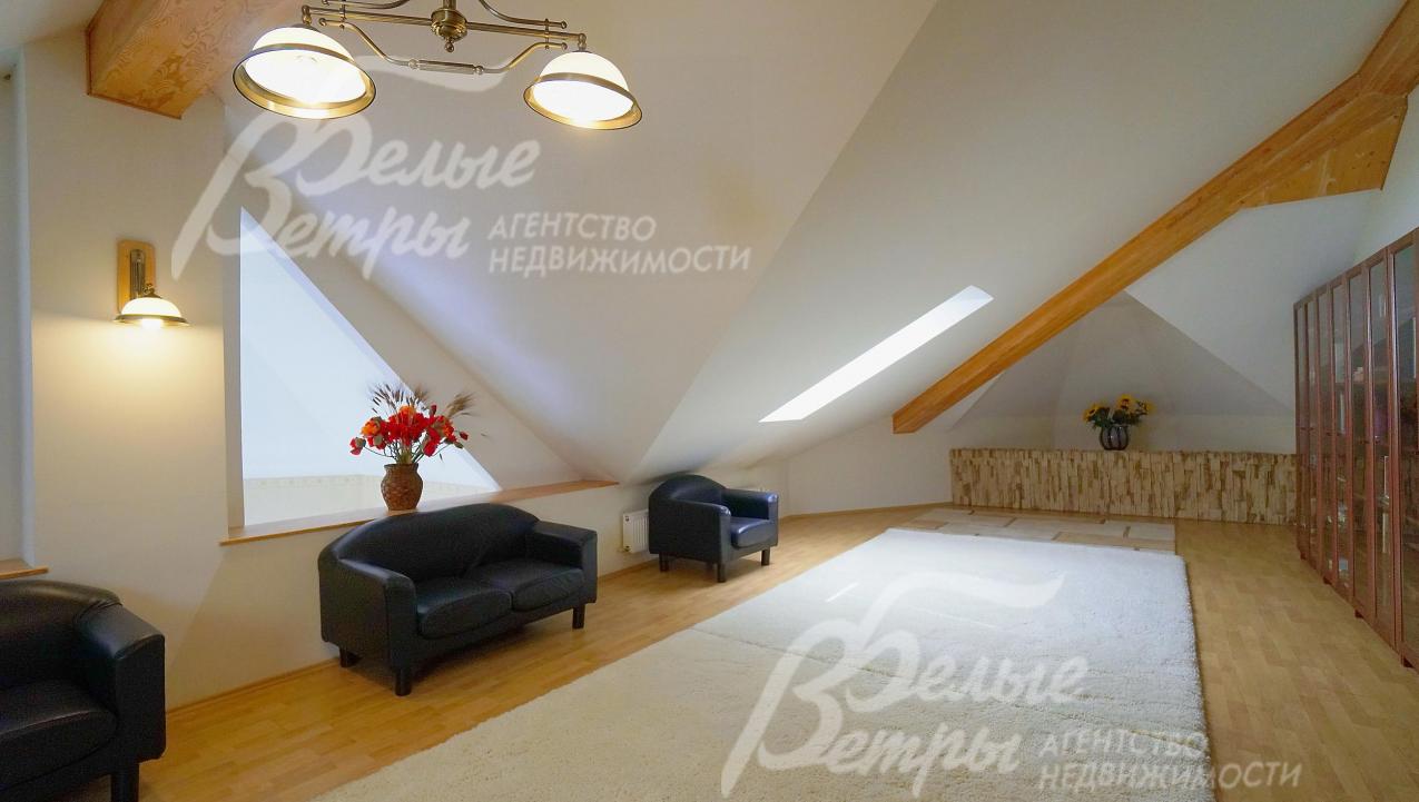 Зал на мансарде 30 кв.м