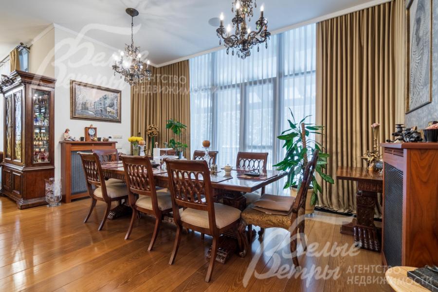 Обеденная группа ручной работы из массива дерева (США)