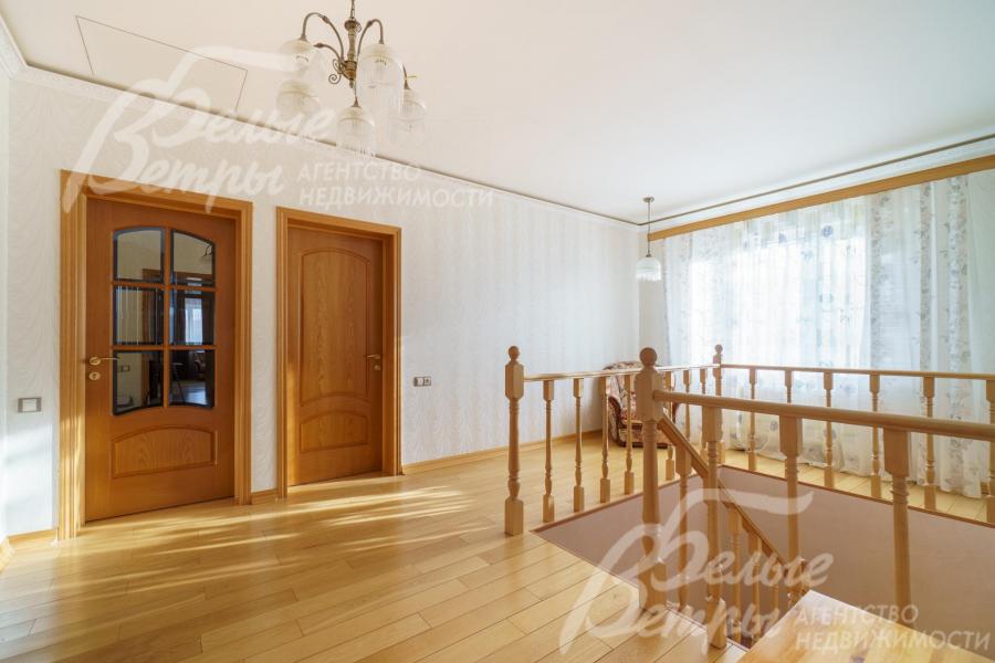 Двери из шпона дуба