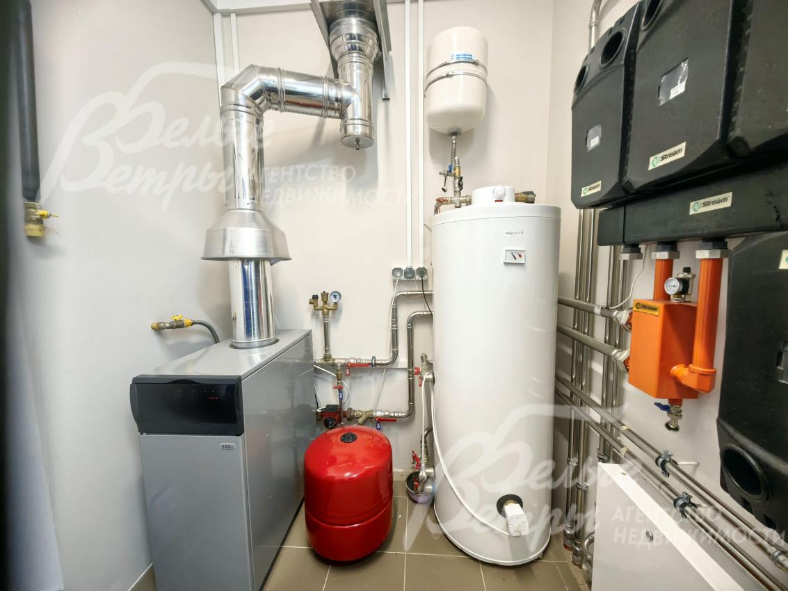 Бойлер косвенного нагрева на 180 л в котельной