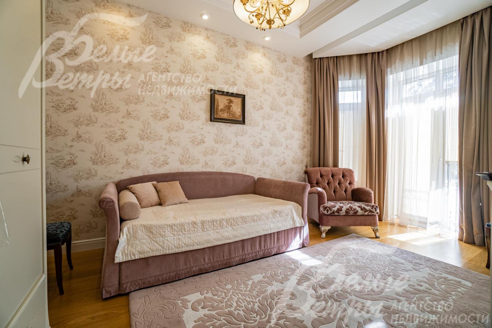 Спальня 18 кв.м на втором этаже