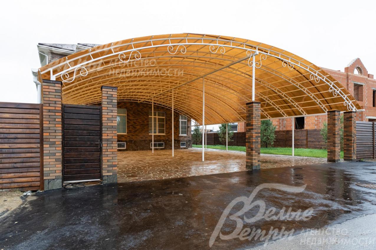 Навес из поликарбоната