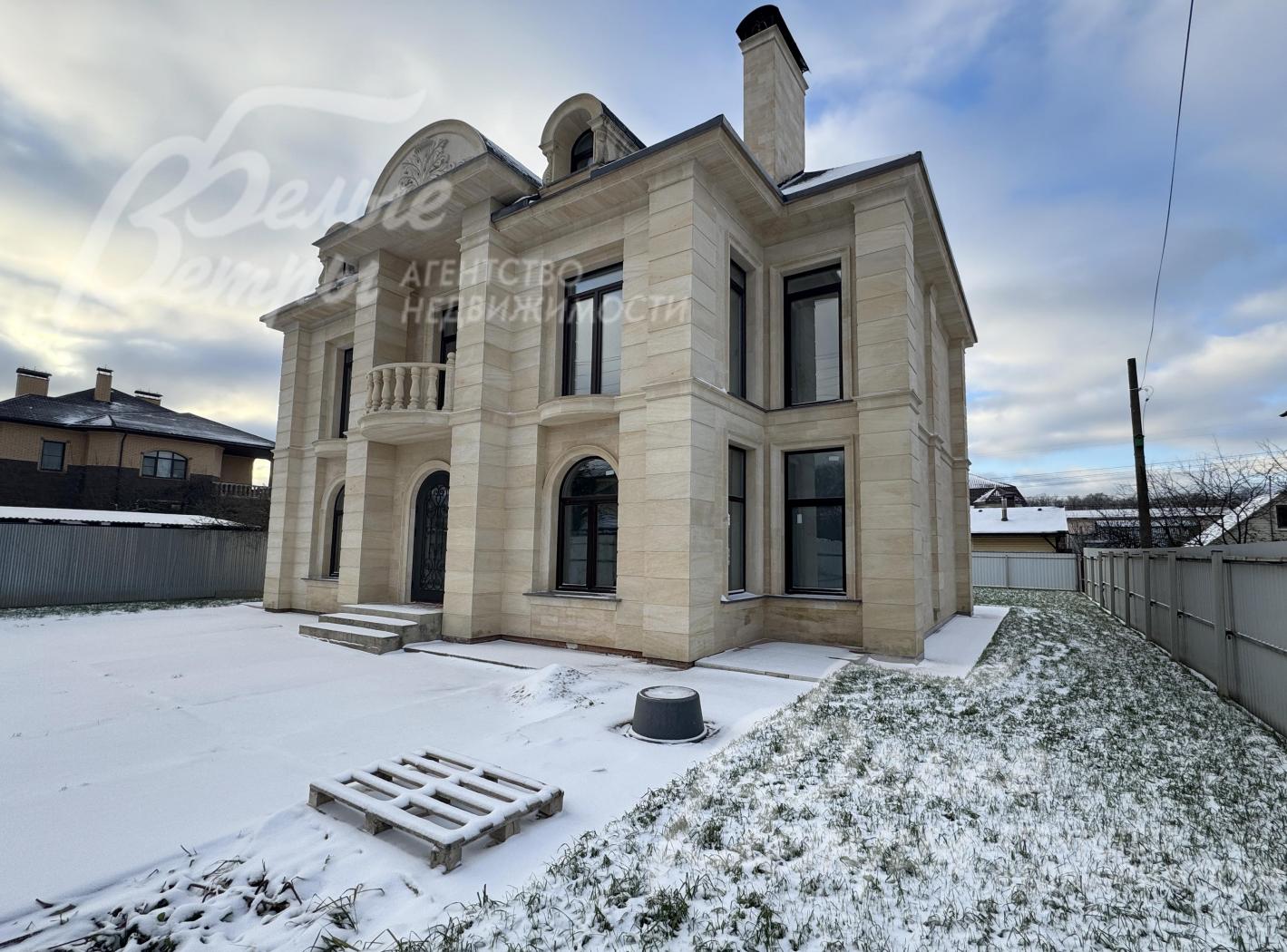 Все облицовочные работы и используемые материалы датируются 2020 годом