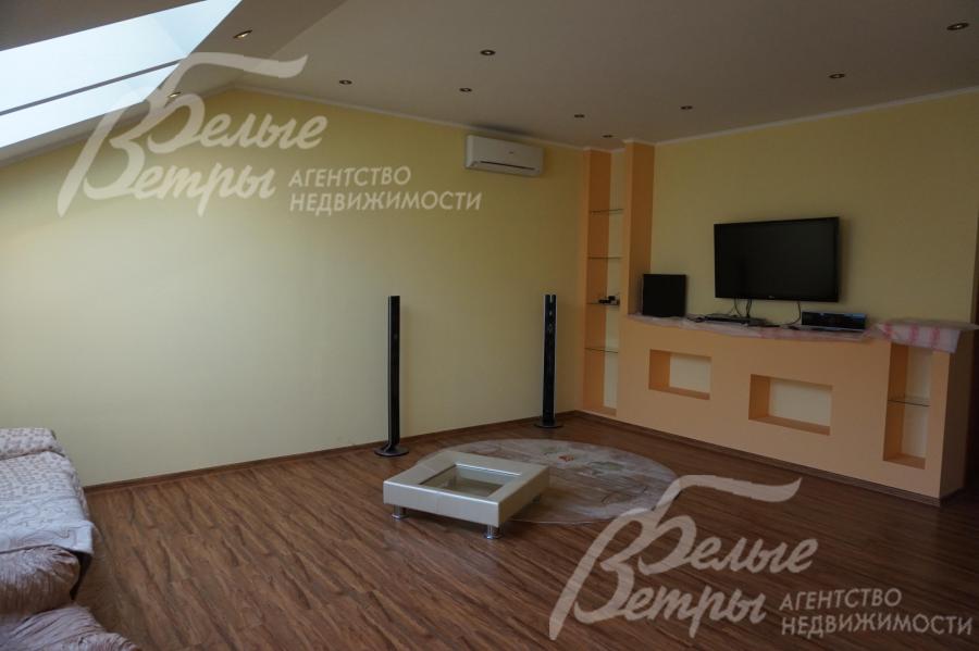 Кинотеатр в мансардном этаже