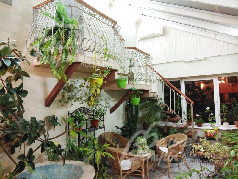 Итальянский дворик