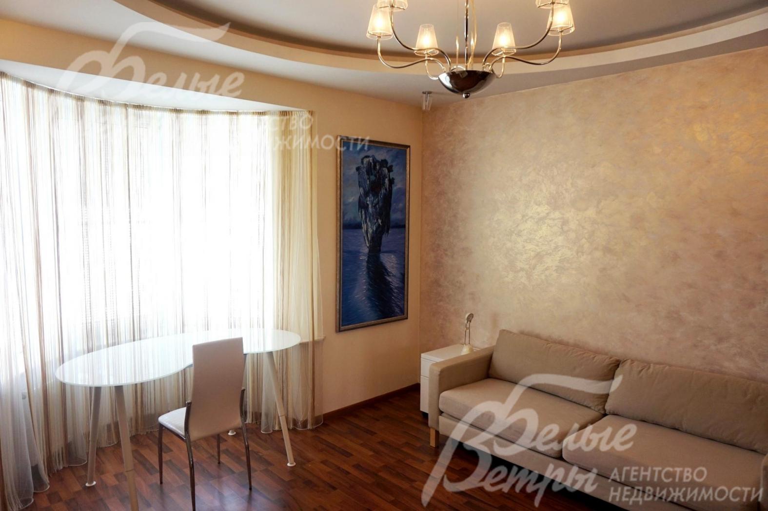 Кабинет-гостевая спальня на 1ом этаже