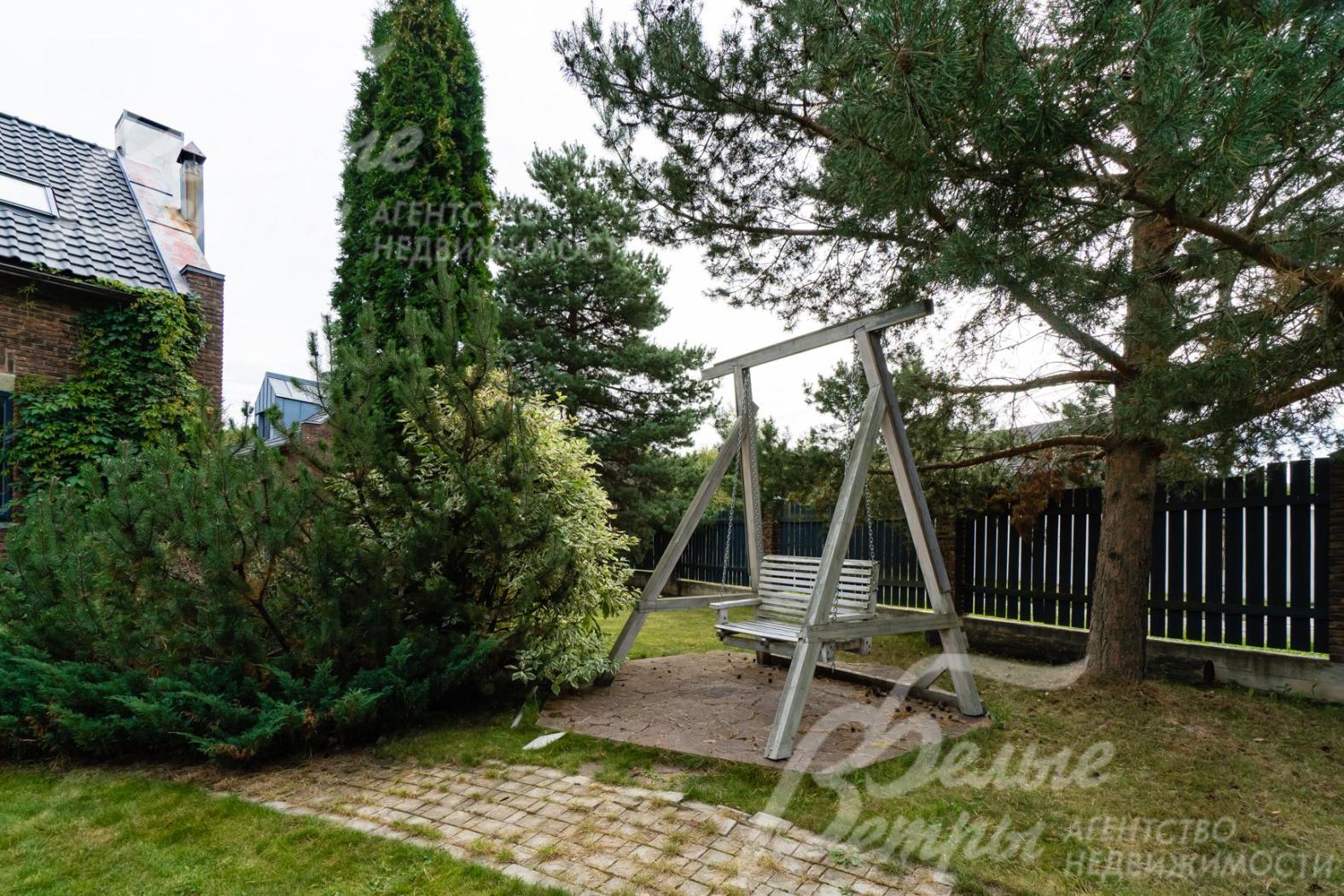 Зона отдыха на участке