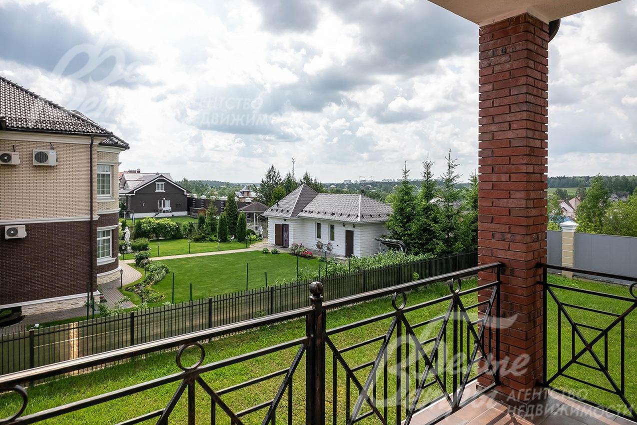 Вид с балкона