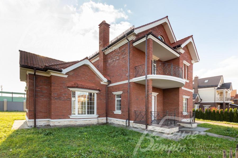 Дом с центральными коммуникациями