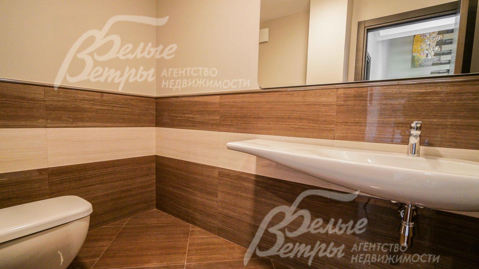 Санузел 1-го этажа. 