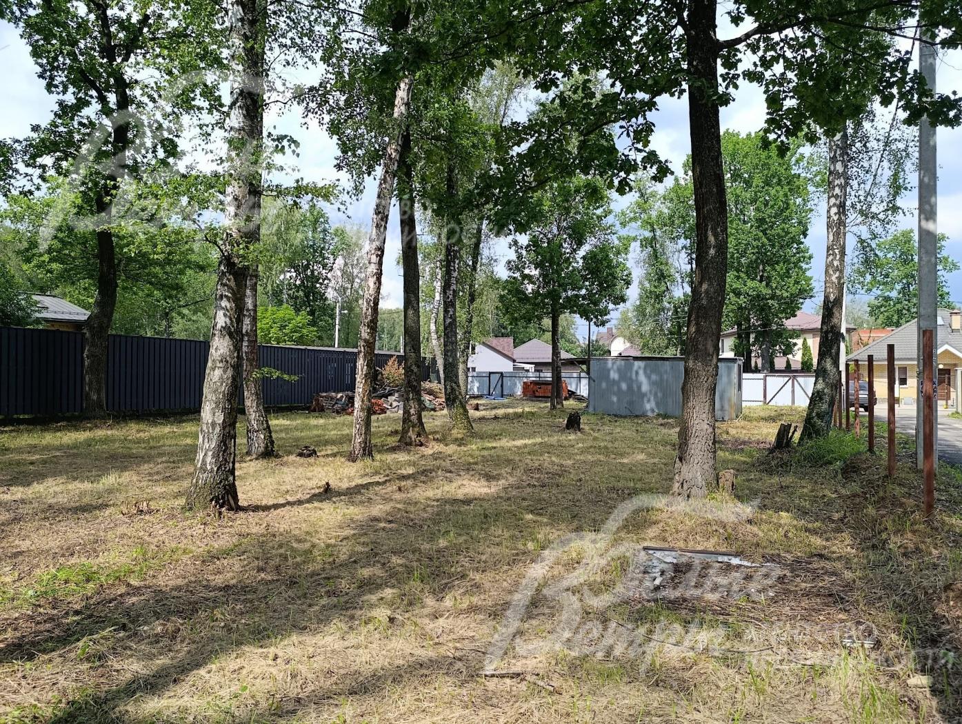 Удобный участок для гармоничной загородной жизни