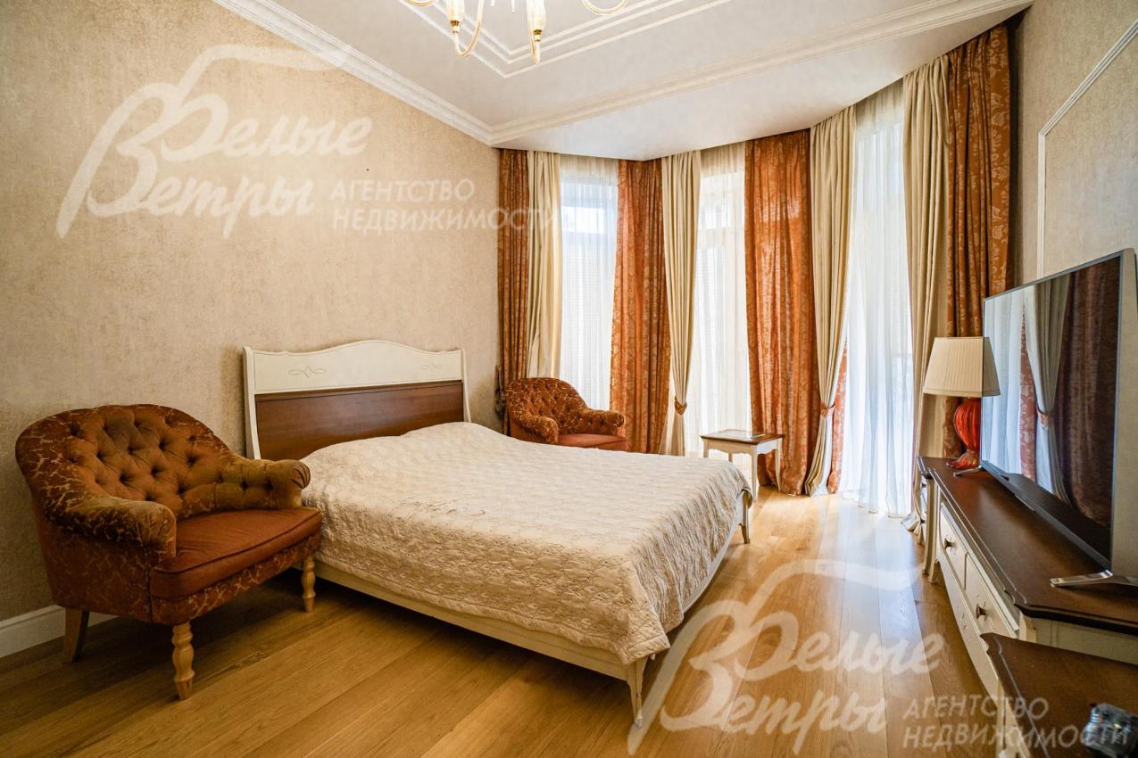 Спальня на первом этаже 18 кв.м