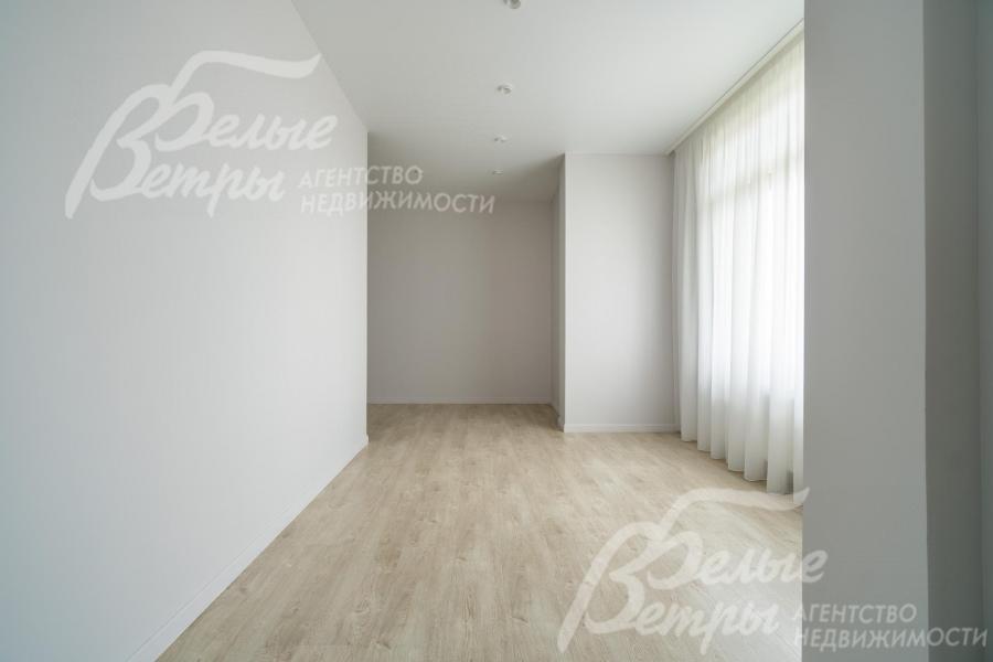 Гардеробная/кабинет при мастер спальне