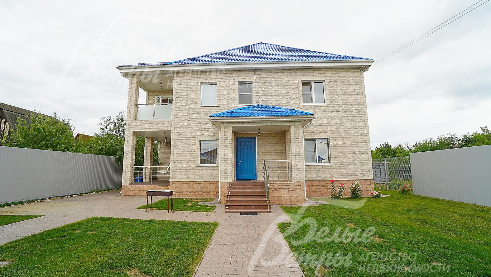 Дом 220 кв.м с мебелью в СНТ Строитель