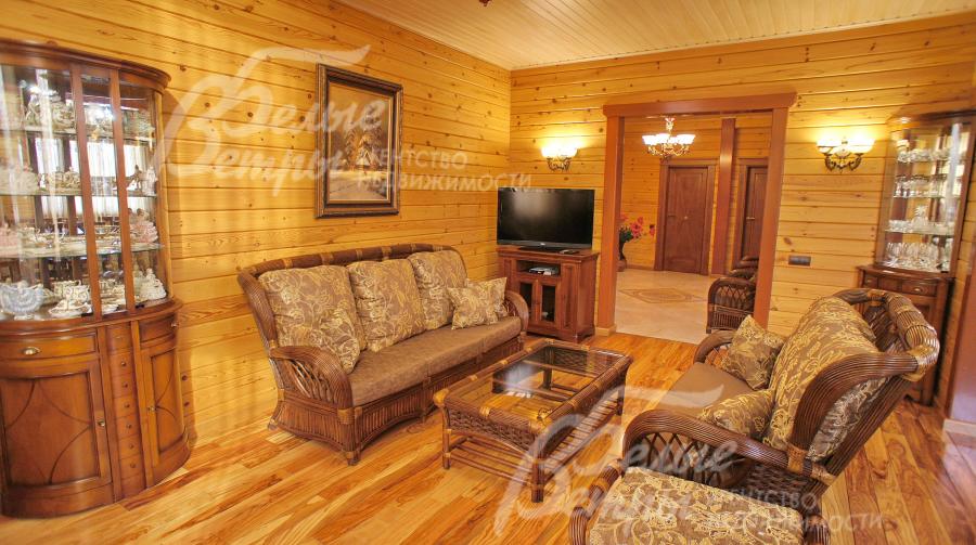 Мебель из массива вишни пр-ва Италии, Финляндии