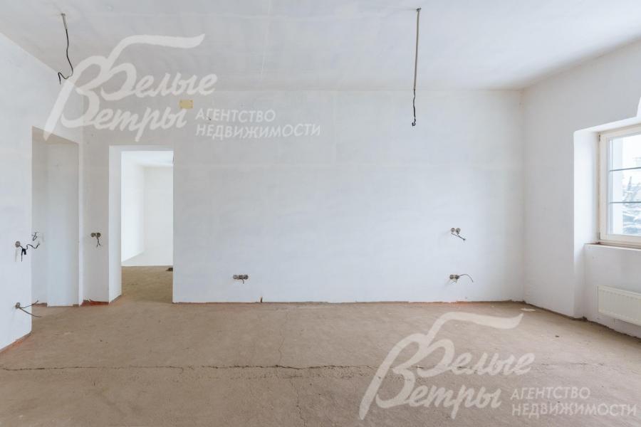 Стены оштукатурены