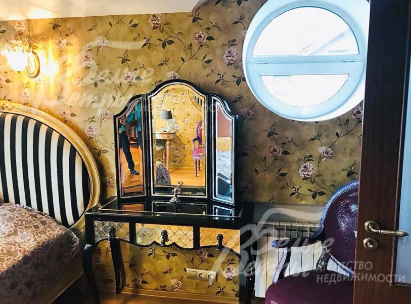 Дом полон необычных вещей