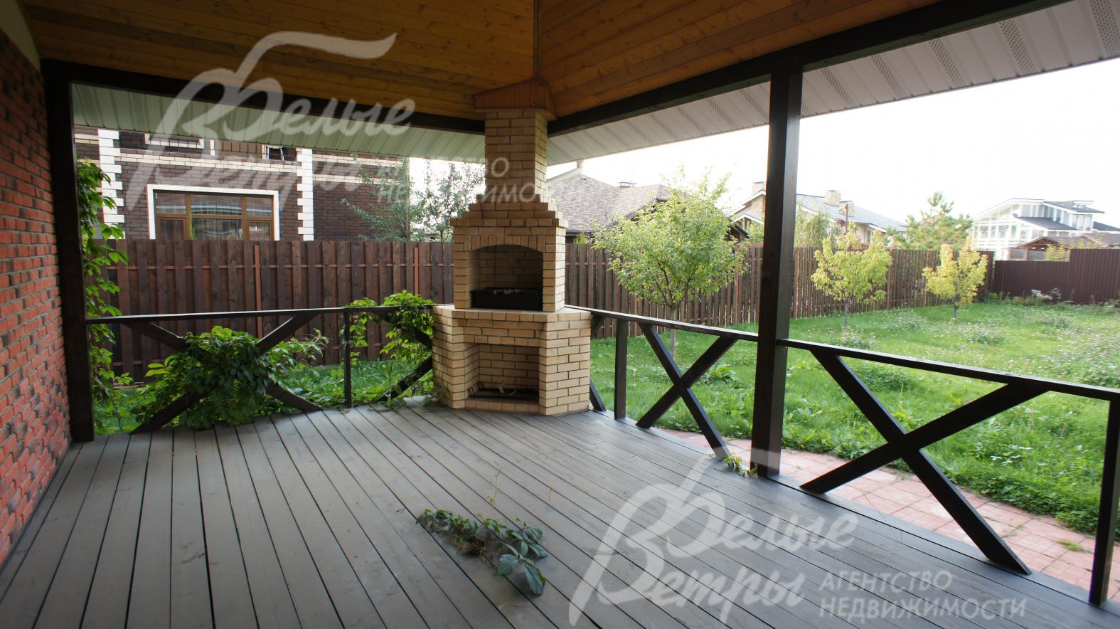 Терасса с мангалом