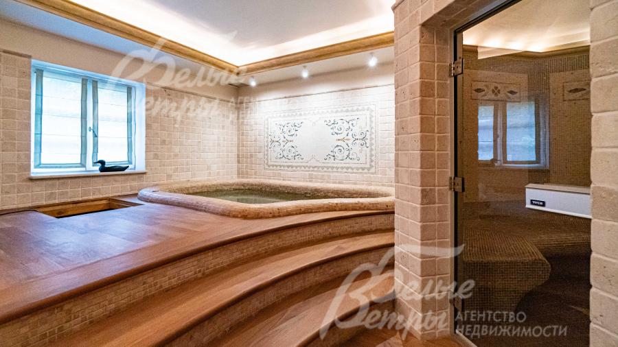 Хамам с купелью в цокольном этаже