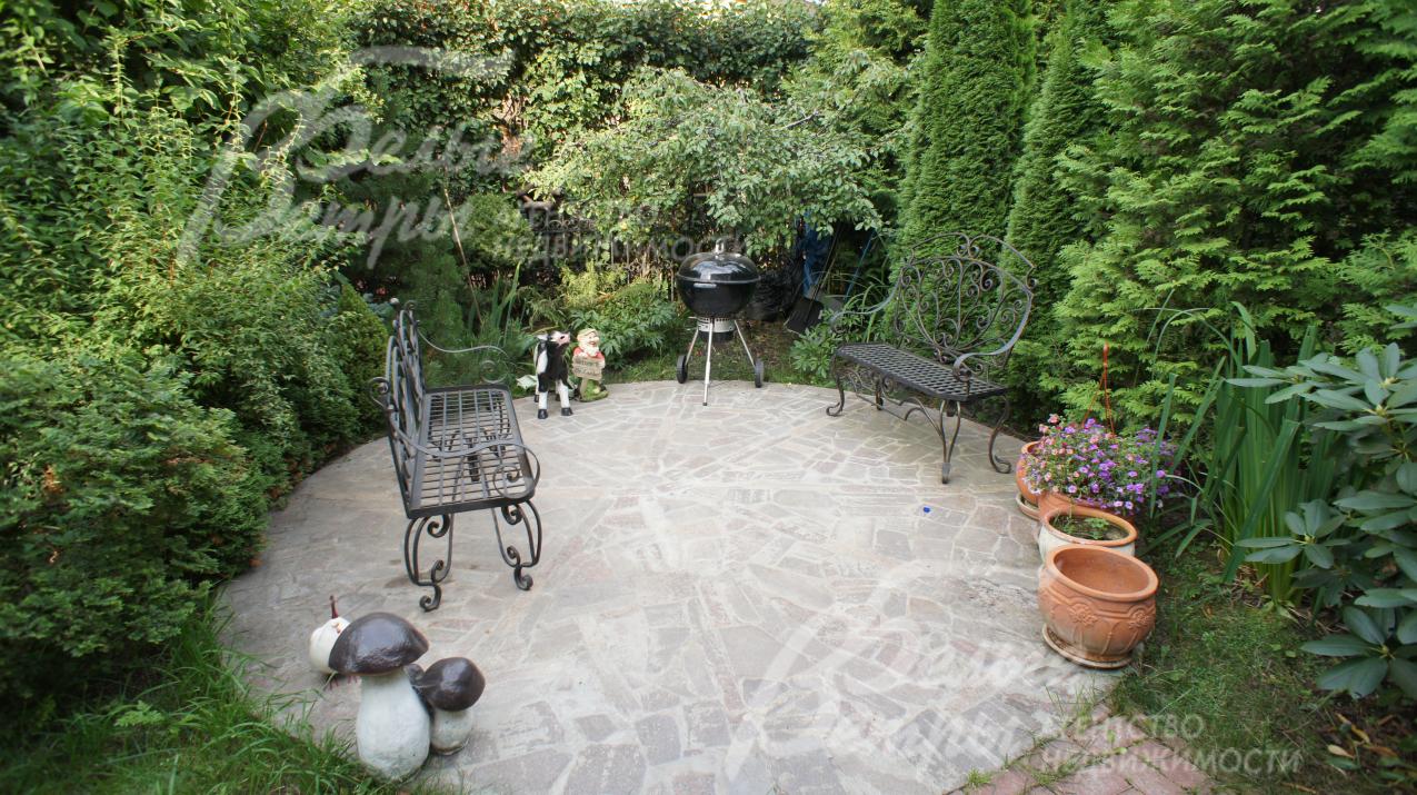 Зона отдыха на участке