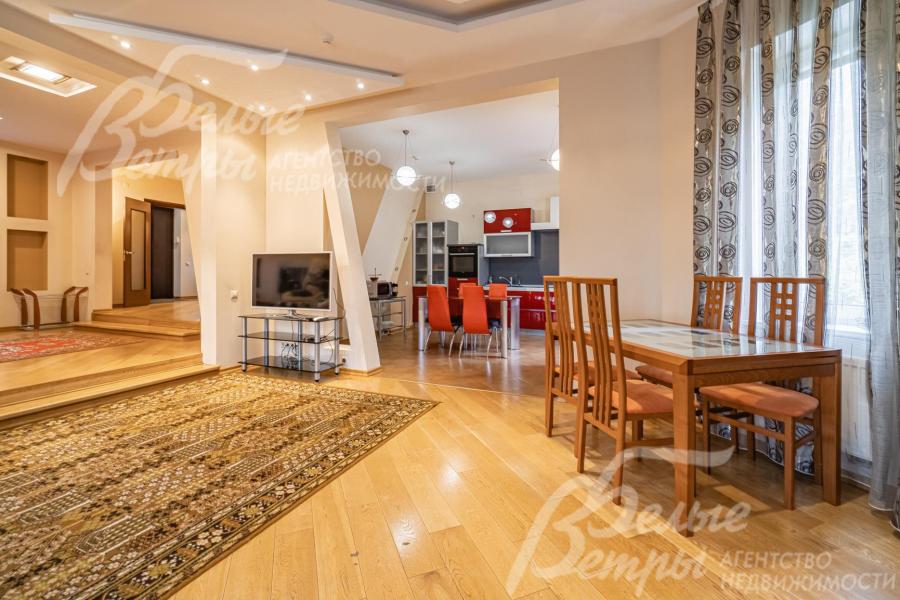 Обеденная группа на 4 персоны