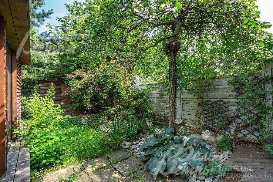 Благоустроенный участок 2 сотки