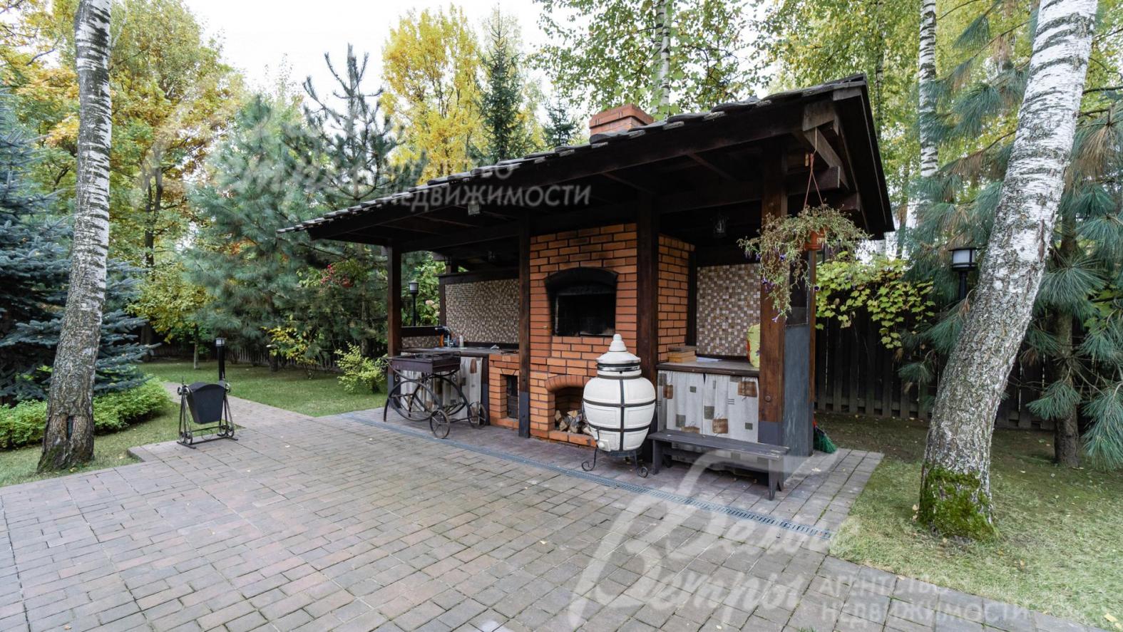 Мангальная зона из кирпича (печь, мангал, мойка с канализацией)