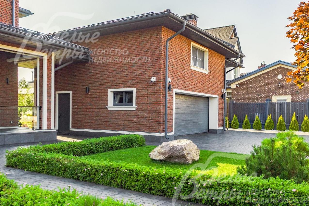 Гараж на 2 авто с квартирой для персонала